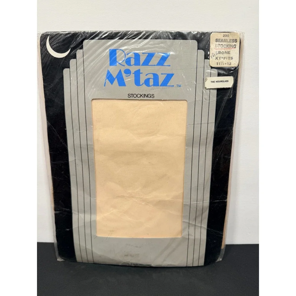 Vintage Razz M'Taz Sensual Elegance Stockings Bone Seamless XT-Fits 11.5-12 1982